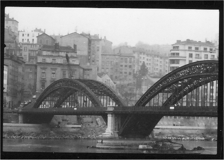 lyon_pont_boucle_37.jpg